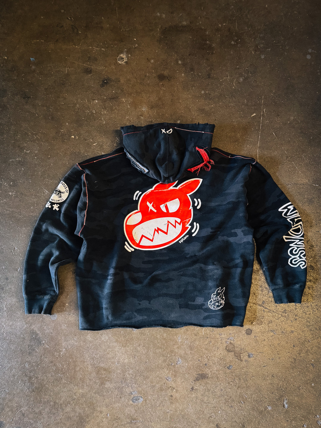 Cropped "XL" Red X Hoodie (Black Camo)