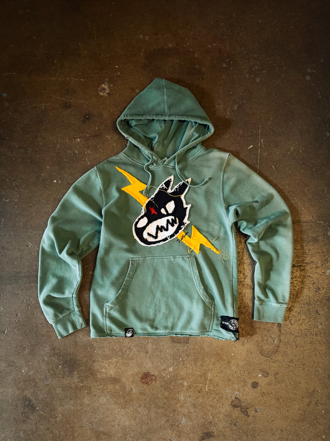 Cropped "SMALL" Classic Torn Edge Logo Hoodie
