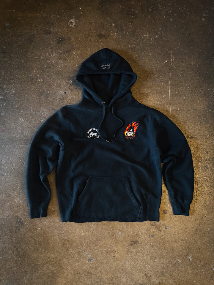 Cropped "MEDIUM" Burning Logo Cross-Grain 13.5oz Hoodie (Black)