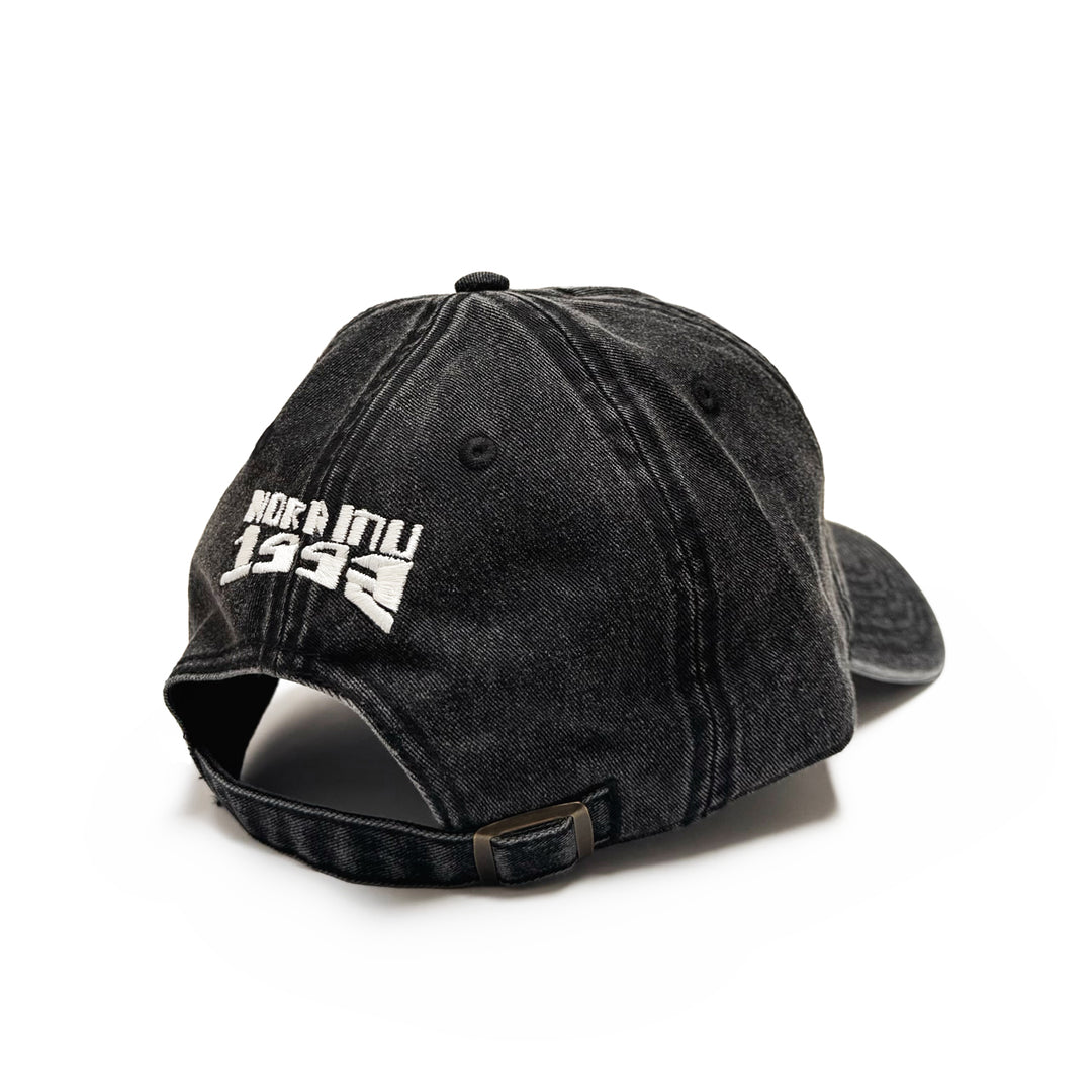 Monolith Cap