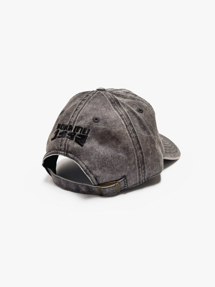 Monolith Cap